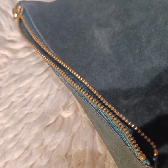 Cynthia Rowley Baguu Suede Pouch - Picture 12 of 14